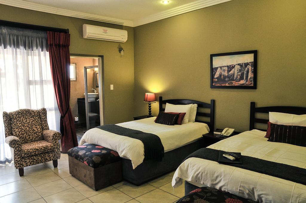 2ten Hotel 4*